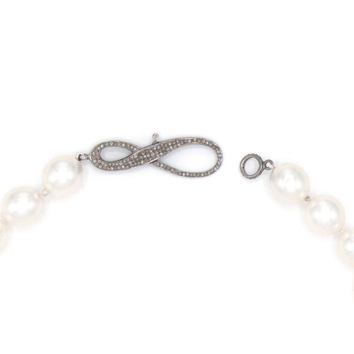 South Sea Pearls With Diamond Clasp Necklace